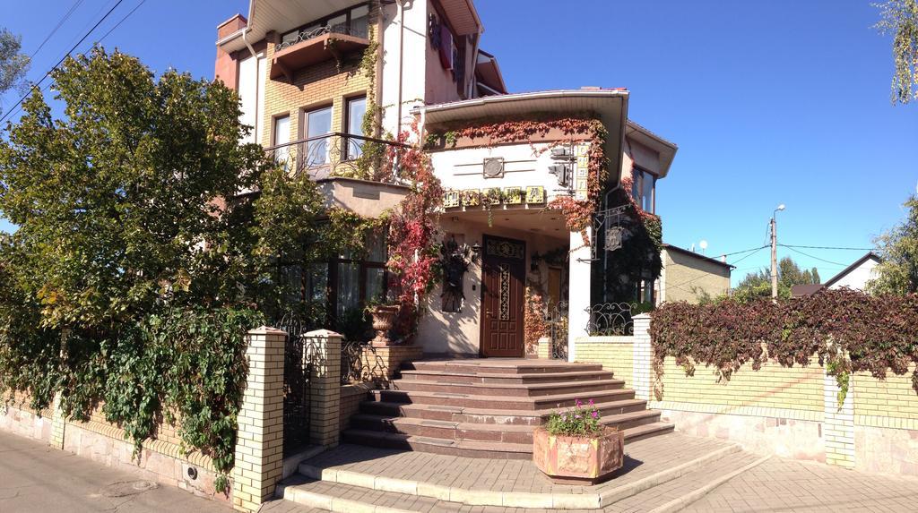 Hotel Prague Zaporizhia Exterior foto
